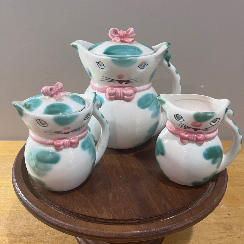 Vtg Lipper and Mann Cat Tea Set Kitsch MCM Teal Polka Dot Pink Bow Japan 3pc